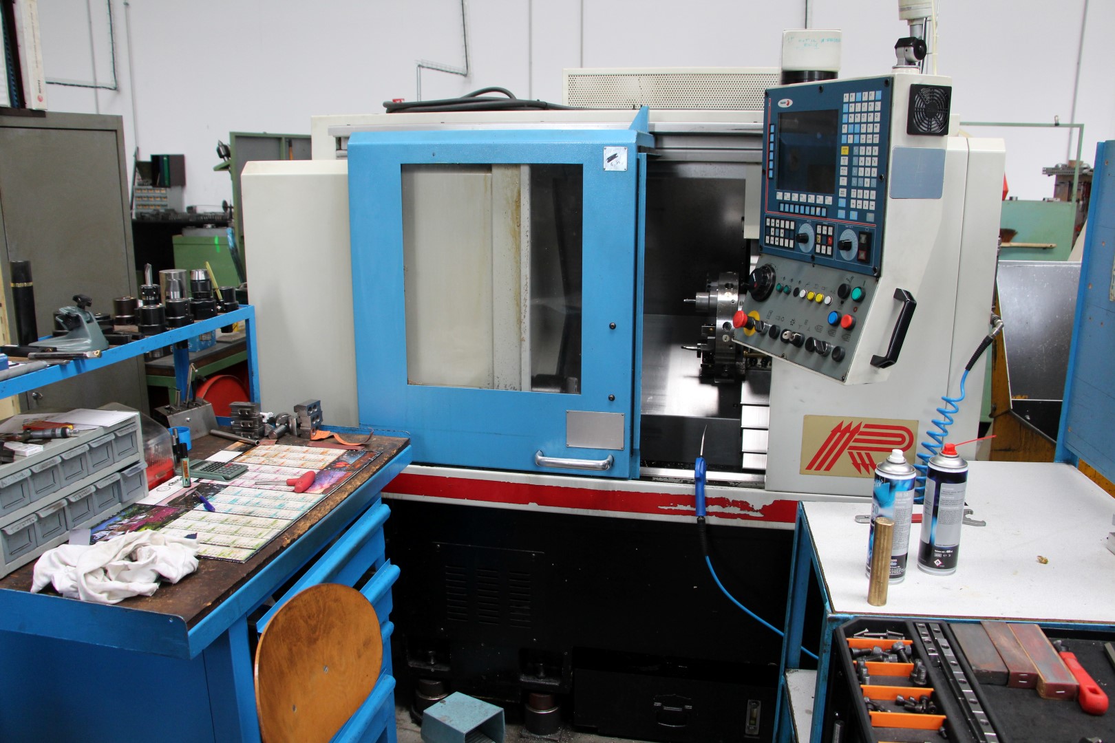 Turning center lathe CNC