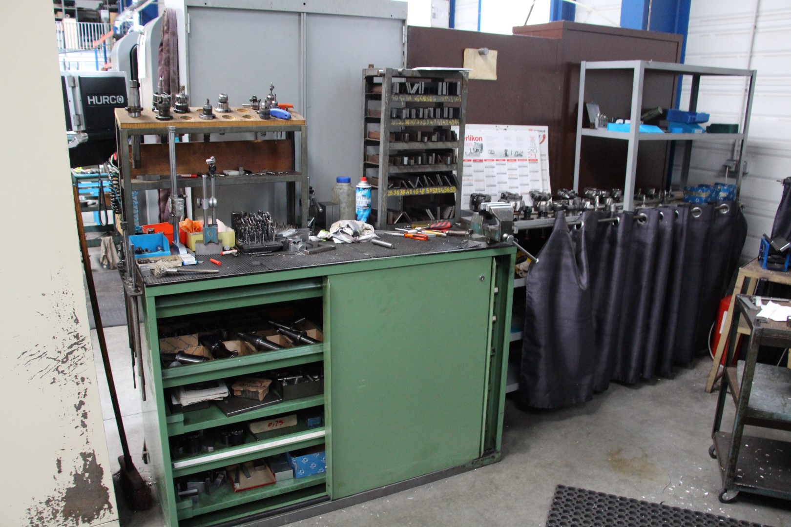 worskshop furniture with tools