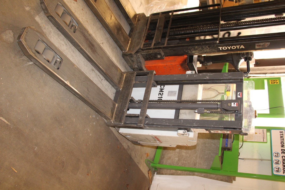 Electrical forklift