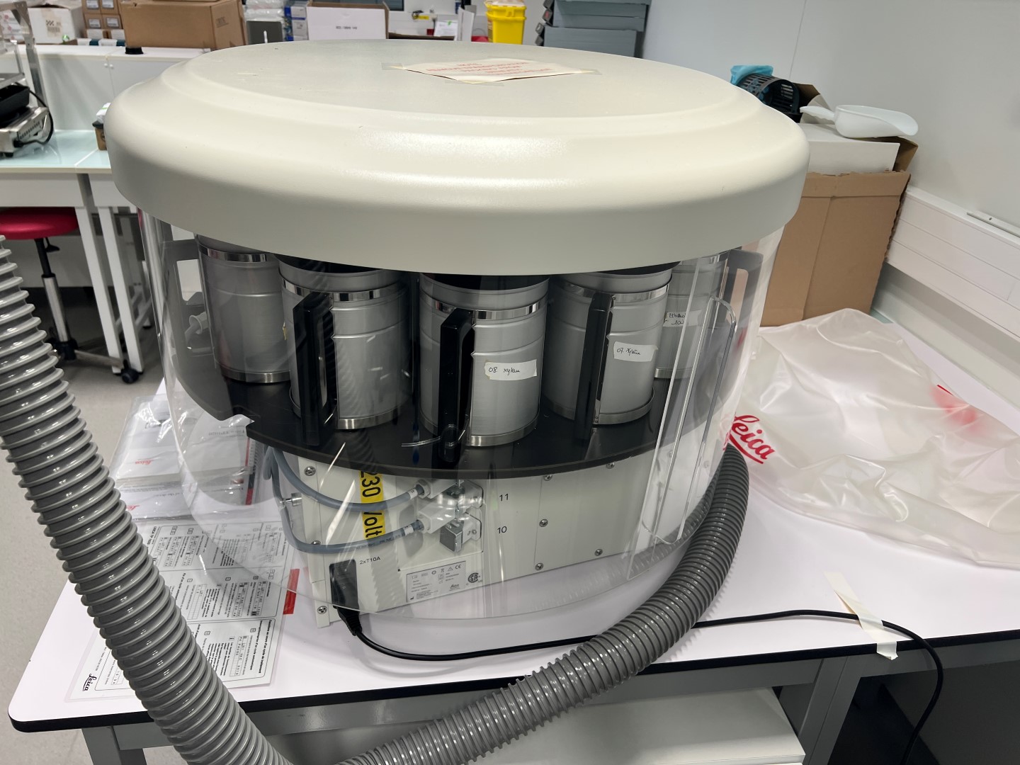 LEICA TP1020 - Automated rotary carousel tissue processor (2015) - BID ...